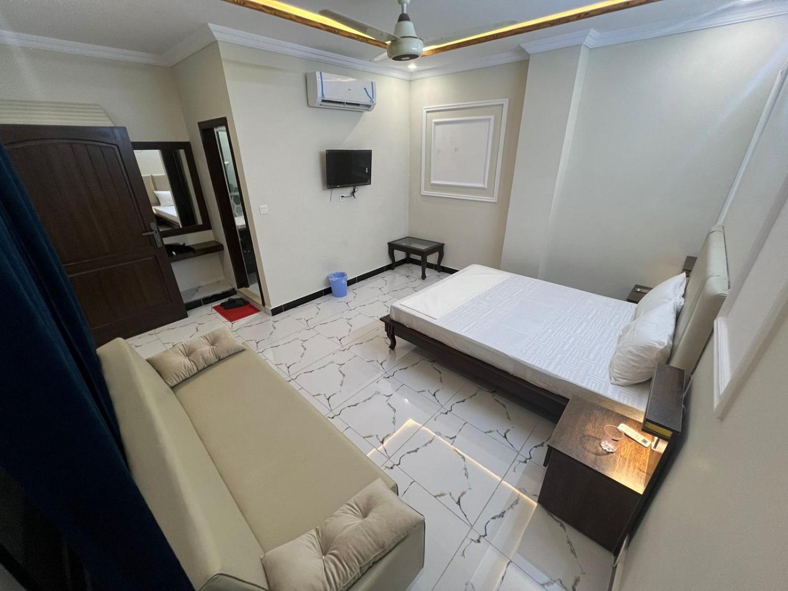 Kestrel Hotel Islamabad Exterior photo